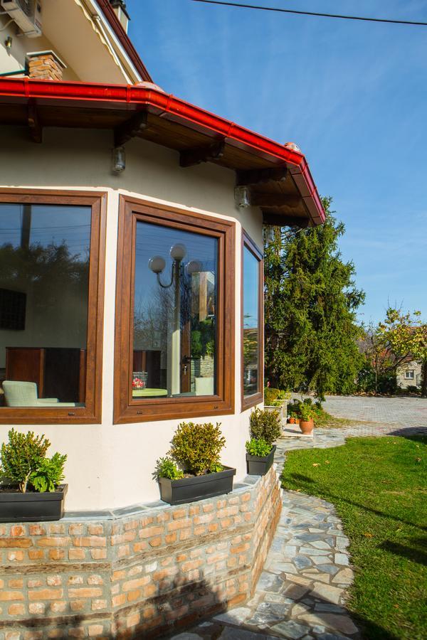 Guesthouse Liogerma Loutraki (Pella) Exterior foto